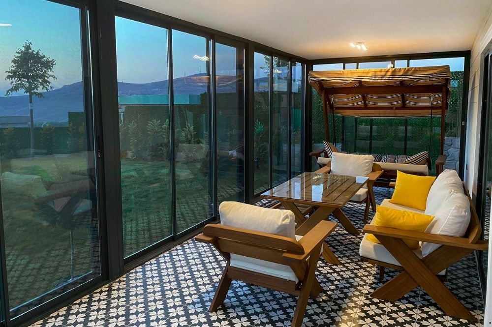 Cam Balkon Uygulaması